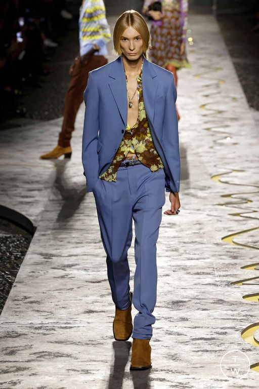 Spring-Summer 2025 Versace Look 11