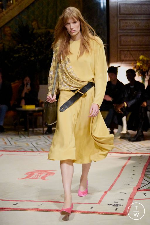 SS26 Versace Look 21