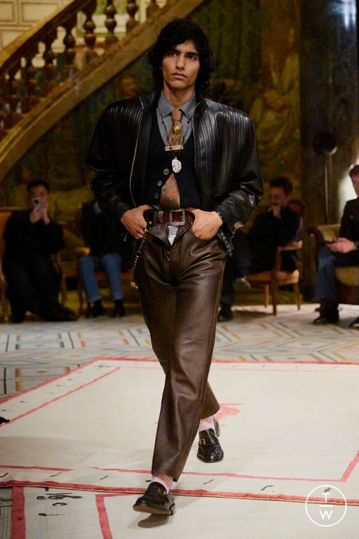 SS26 Versace Look 35