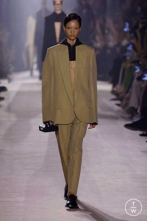 FW25 Victoria Beckham Look 6