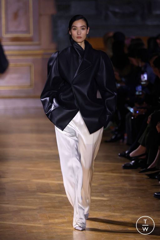 FW26 Victoria Beckham Look 36