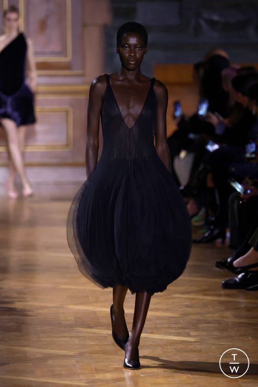 FW26 Victoria Beckham Look 38