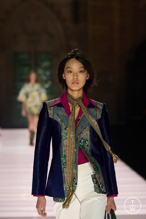 RS26 Louis Vuitton Look 5