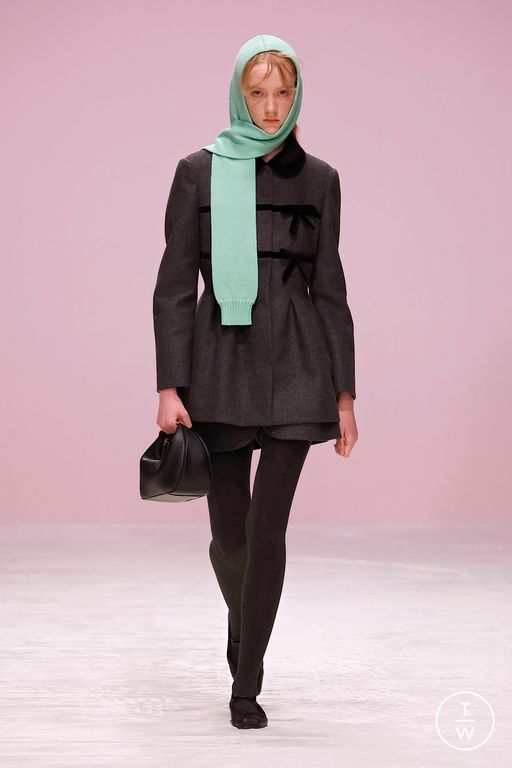FW25 Vivetta Look 6