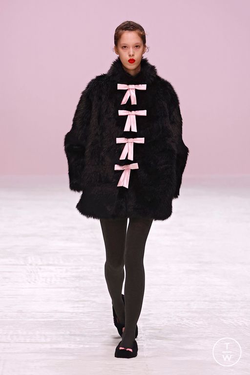 FW25 Vivetta Look 28