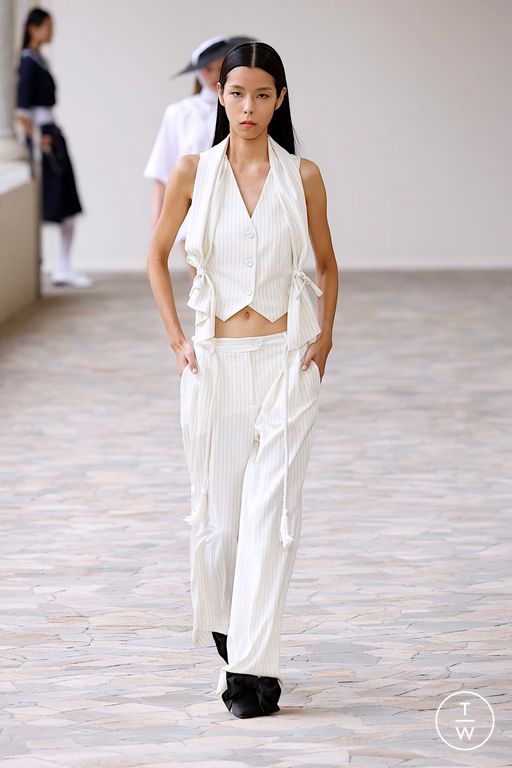 Spring-Summer 2025 Vivetta Look 4
