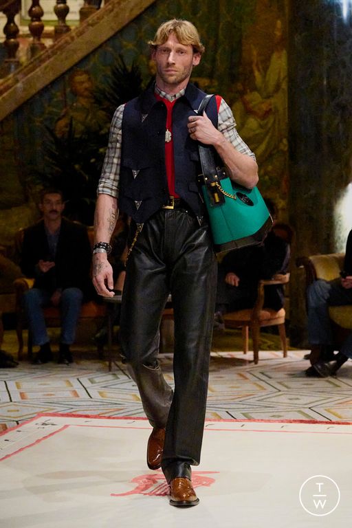 SS26 Versace Look 24