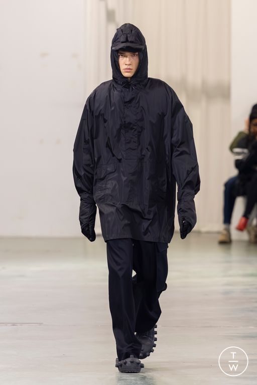 FW26 Walter Van Beirendonck Look 31