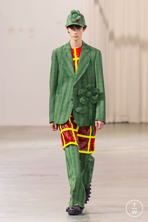 FW26 Walter Van Beirendonck Look 43
