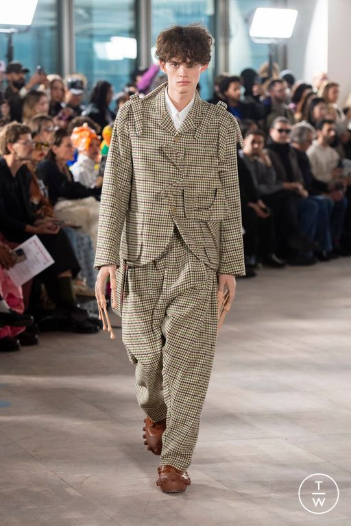 FW25 Walter Van Beirendonck Look 43