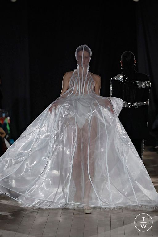 FW25 WEINSANTO Look 38