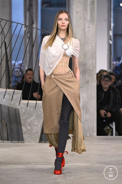 FW26 WEINSANTO Look 33