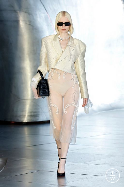 SS25 WEINSANTO Look 2