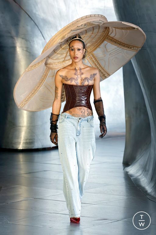 SS25 WEINSANTO Look 17