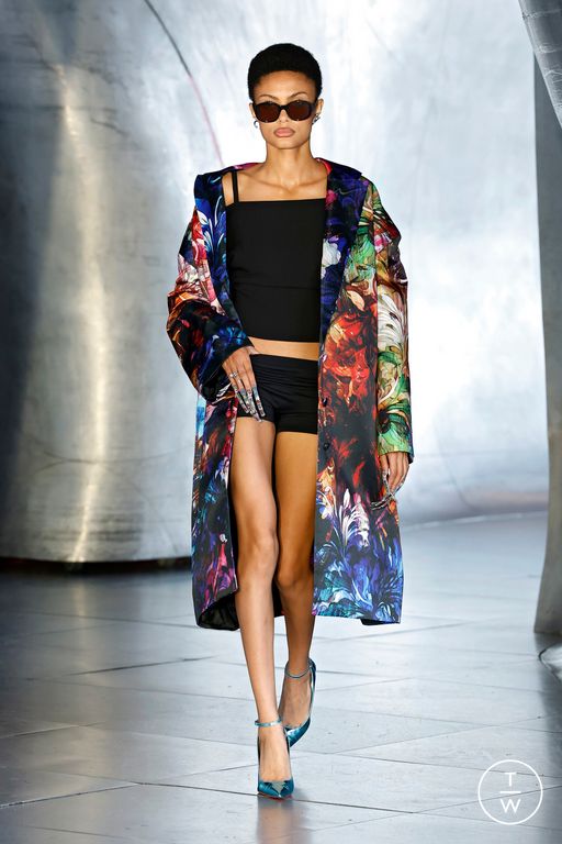 SS25 WEINSANTO Look 22