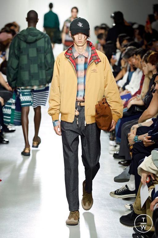Spring-Summer 2025 White Mountaineering Look 33