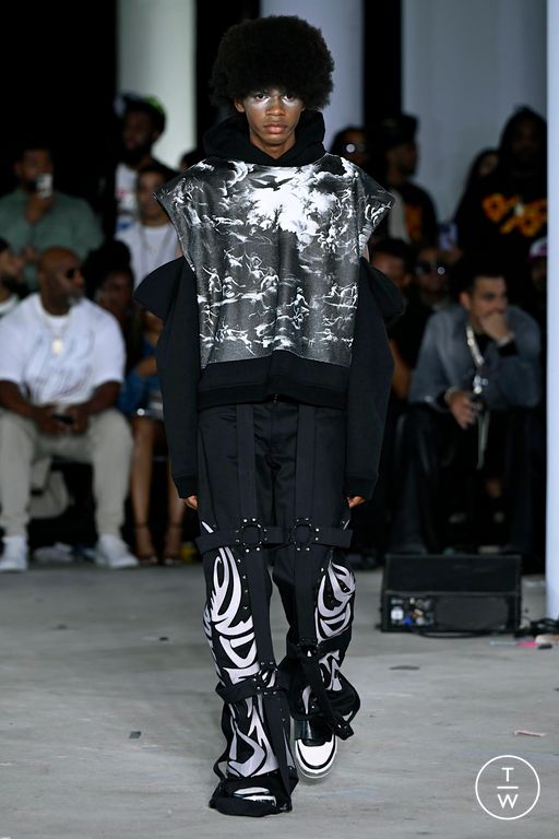 SS24 Who Decides War Look 8