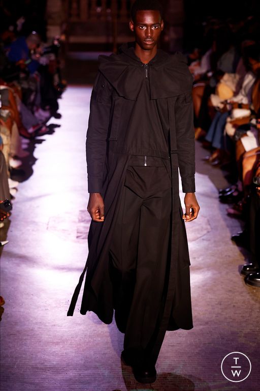SS25 Who Decides War Look 14