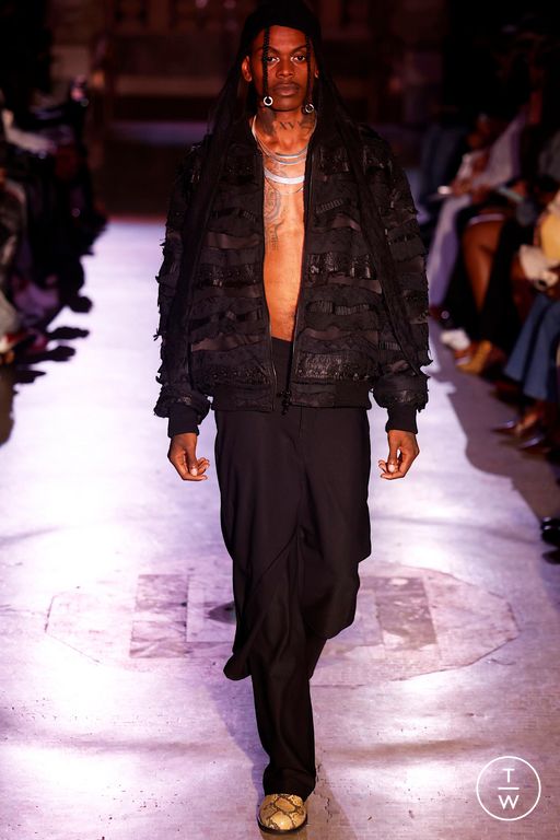 SS25 Who Decides War Look 15