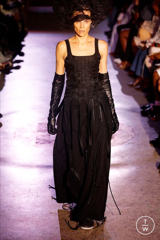 SS25 Who Decides War Look 17