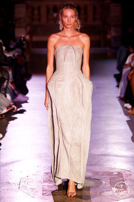 SS25 Who Decides War Look 25