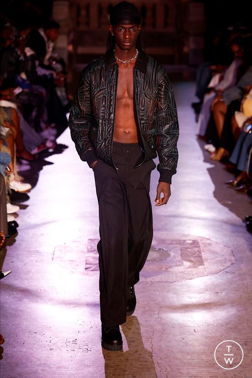 SS25 Who Decides War Look 28