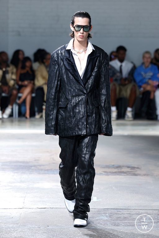 SS26 Who Decides War Look 20