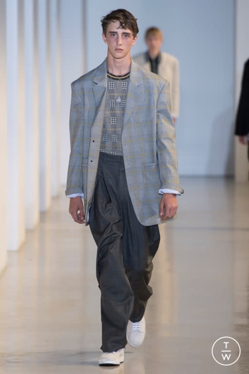 S/S 18 Wooyoungmi Look 10