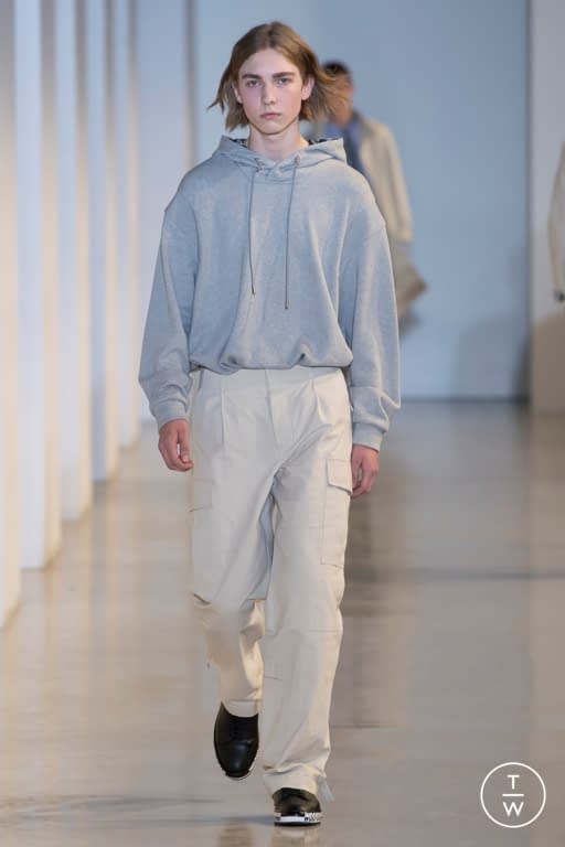 S/S 18 Wooyoungmi Look 13
