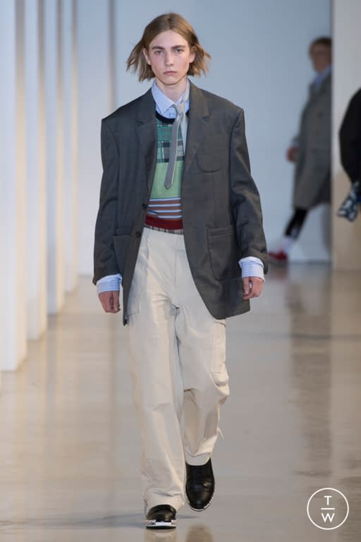 S/S 18 Wooyoungmi Look 37