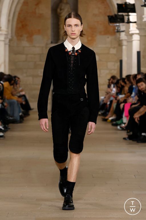Spring-Summer 2025 Wooyoungmi Look 39