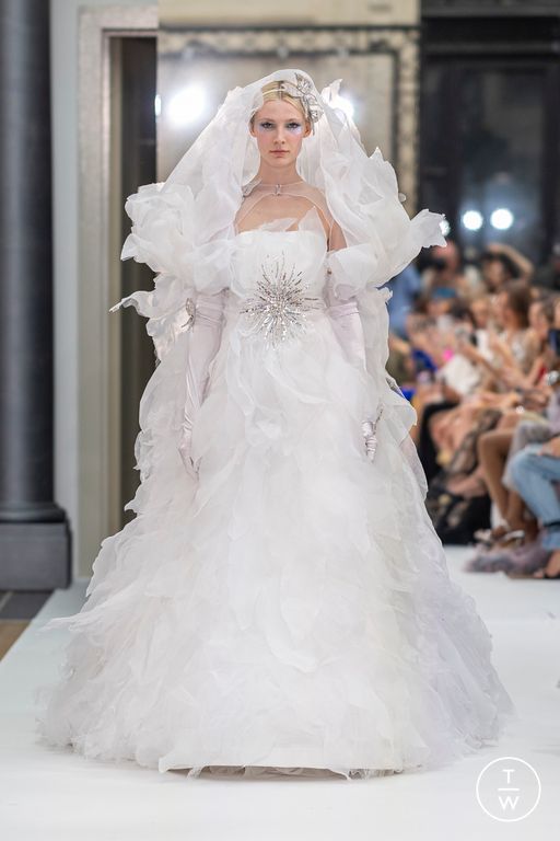 FW24 Yanina Couture Look 31