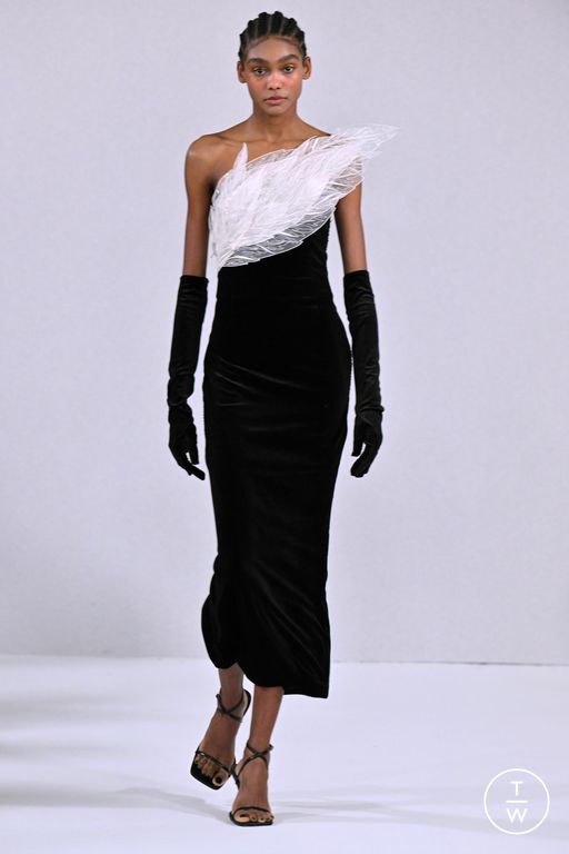 SS24 Yanina Couture Look 3