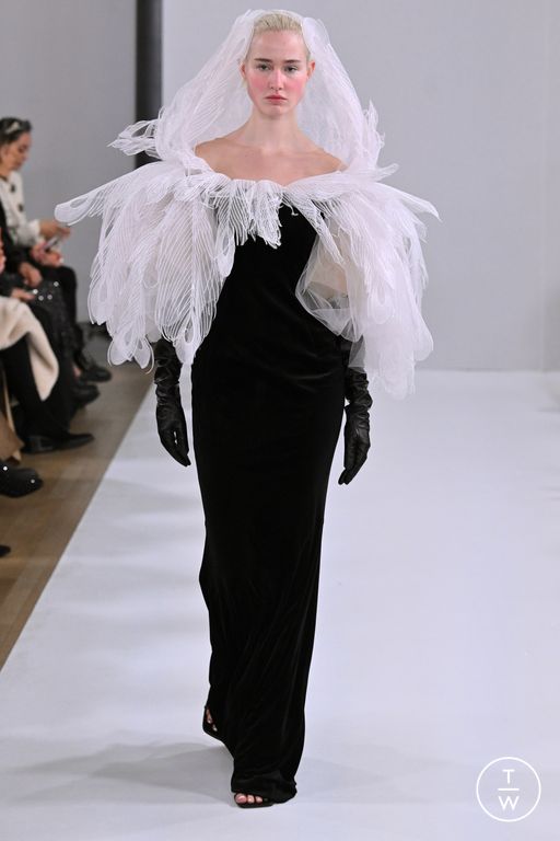 SS24 Yanina Couture Look 28