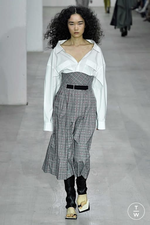 SS20 YCH Look 9
