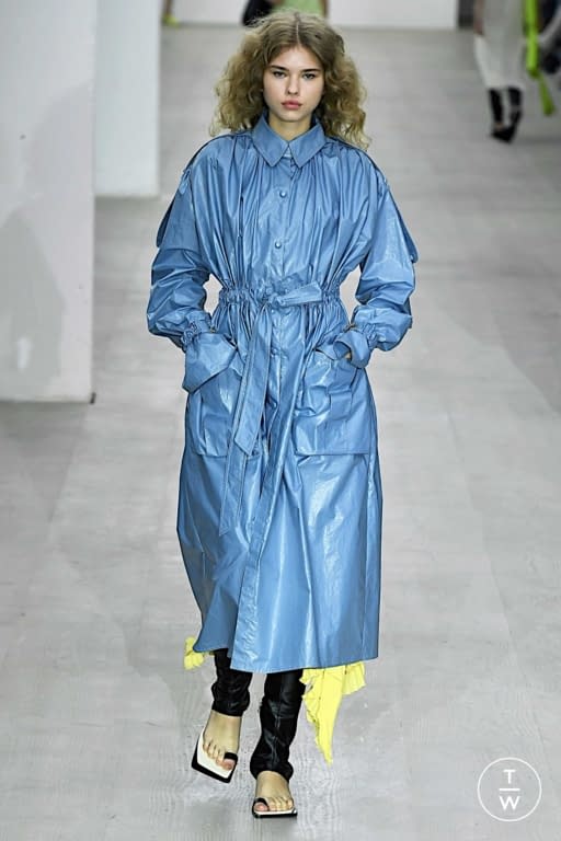 SS20 YCH Look 19