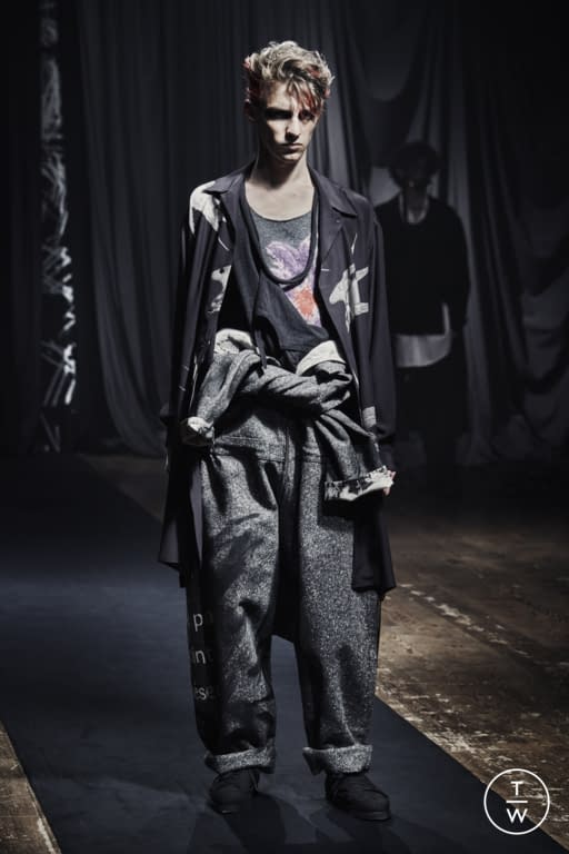 FW21 Yohji Yamamoto Look 19