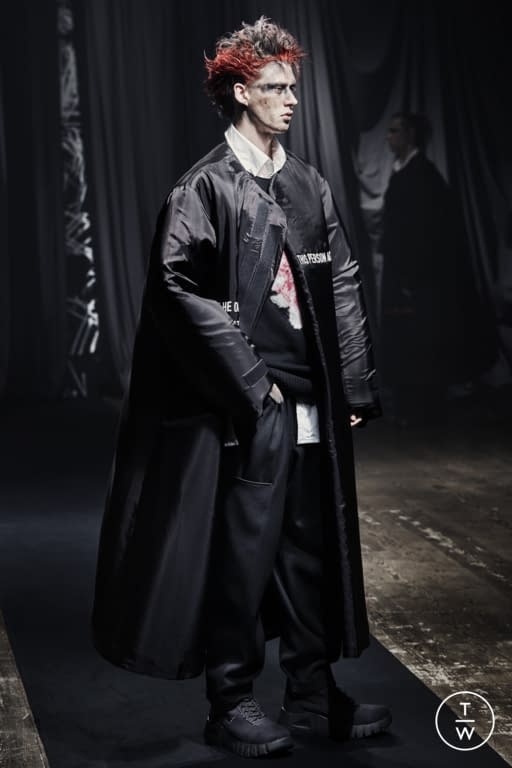 FW21 Yohji Yamamoto Look 24