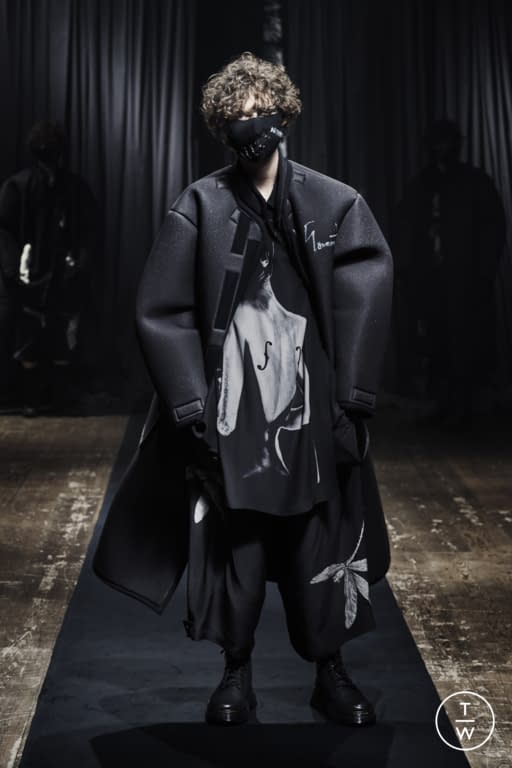 FW21 Yohji Yamamoto Look 5