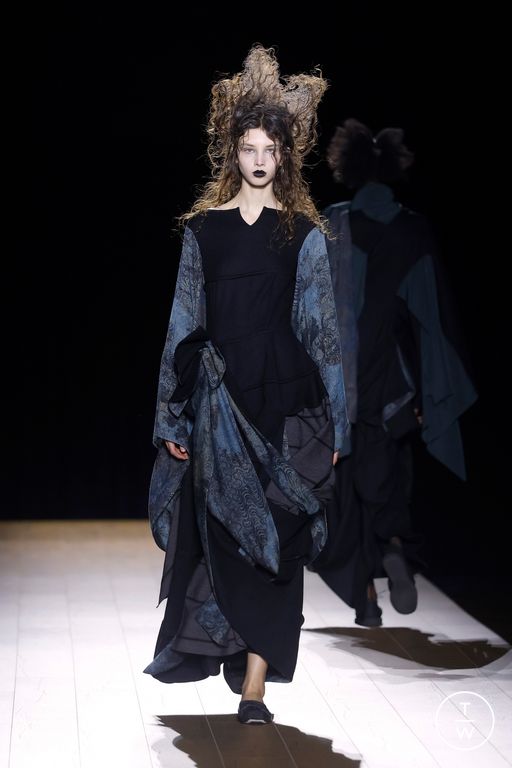 FW26 Yohji Yamamoto Look 8