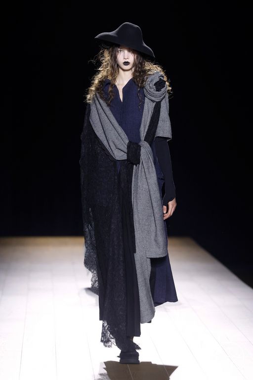 FW26 Yohji Yamamoto Look 24