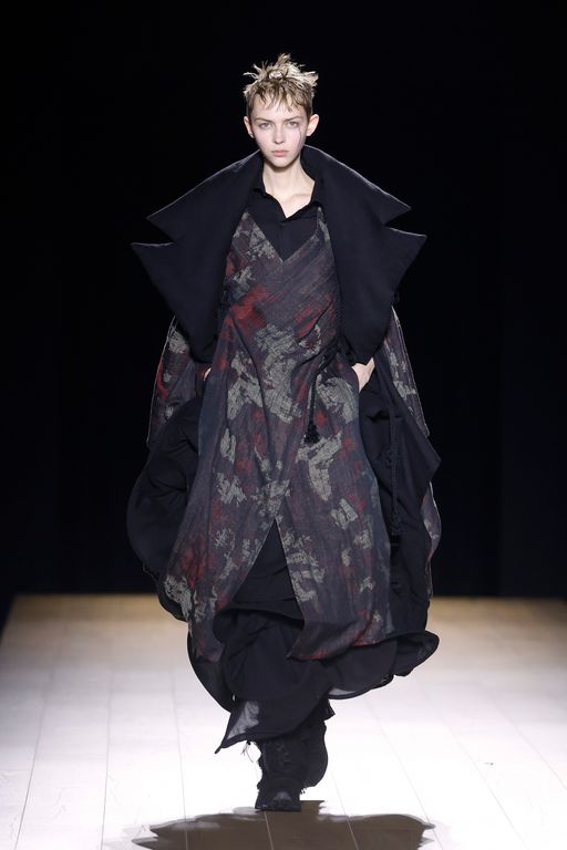 FW26 Yohji Yamamoto Look 36