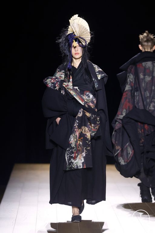 FW26 Yohji Yamamoto Look 37