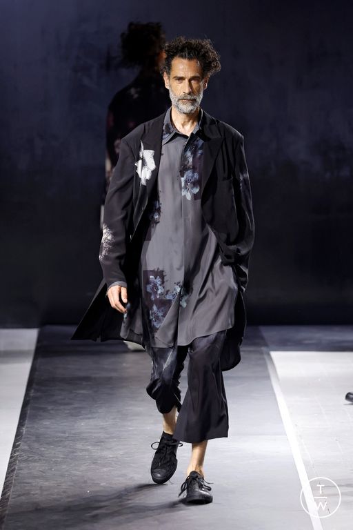 SS25 Yohji Yamamoto Look 10