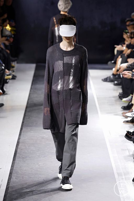 SS25 Yohji Yamamoto Look 28