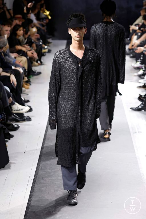 SS25 Yohji Yamamoto Look 30
