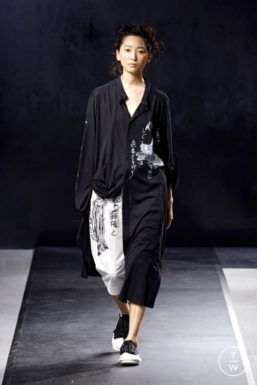 SS25 Yohji Yamamoto Look 33