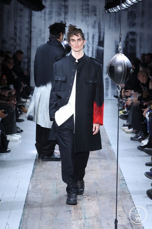 FW26 Yohji Yamamoto Look 31