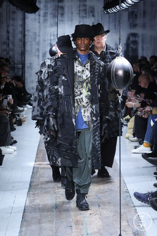 FW26 Yohji Yamamoto Look 40