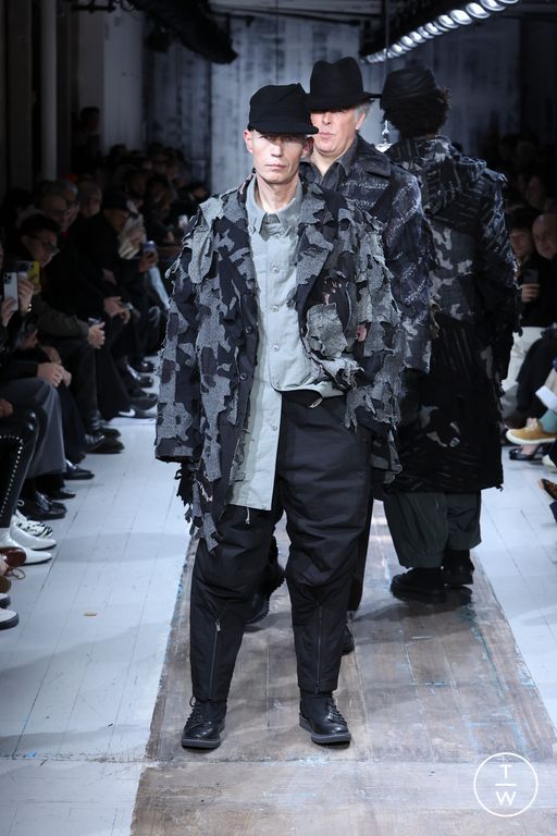 FW26 Yohji Yamamoto Look 41